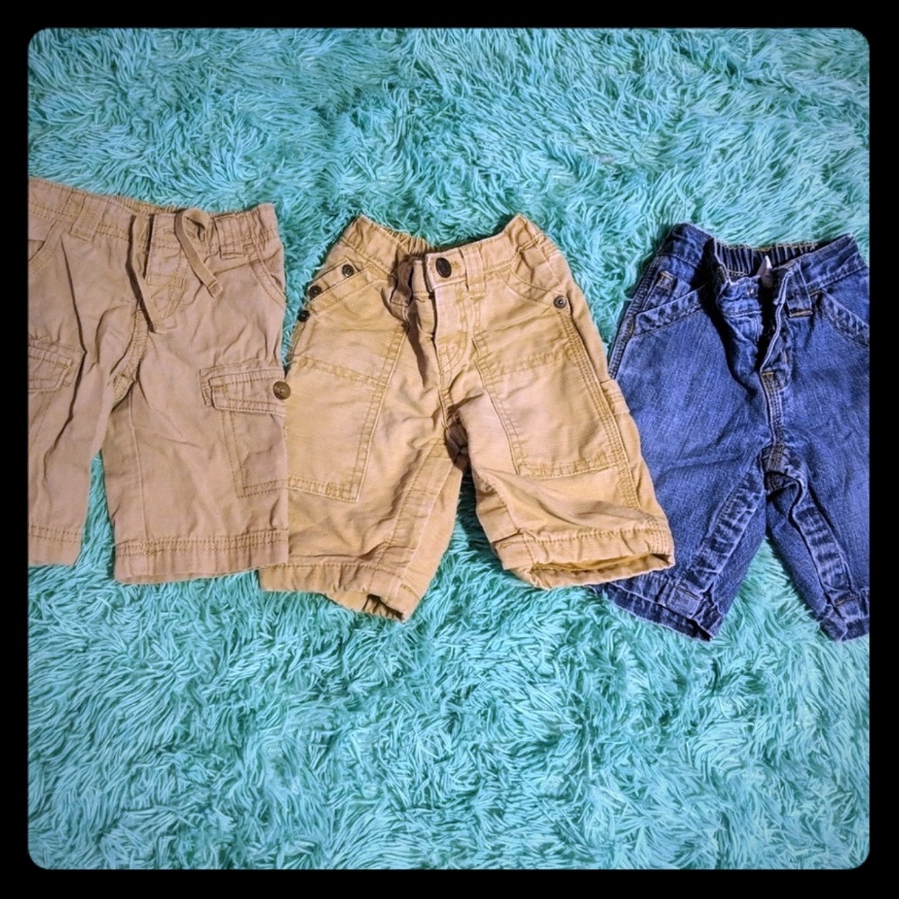 (3) 0-3 months baby boy going out jeans/khakis. 😍